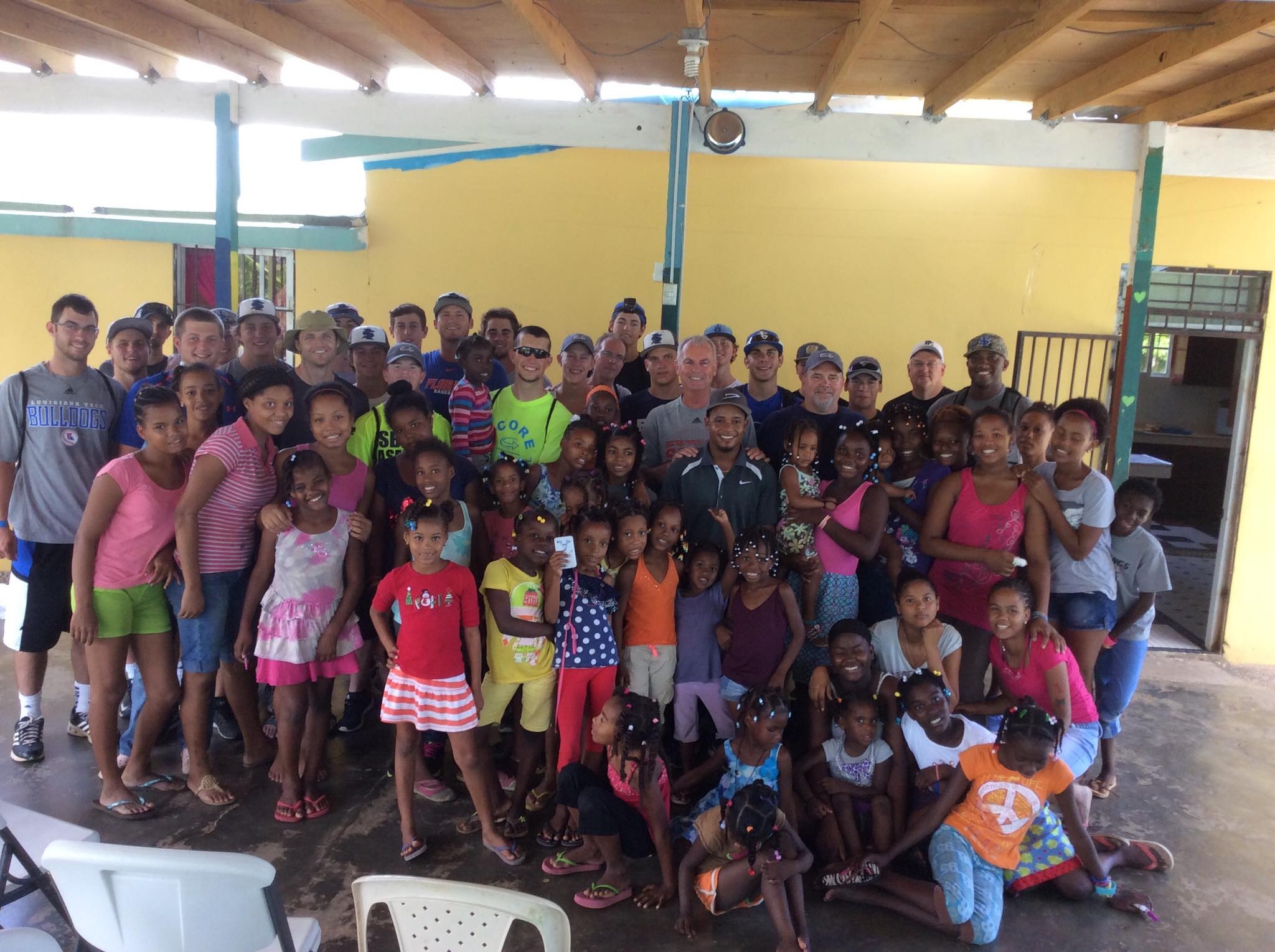 Almost 30 H.S. and College players attended the August Baseball/Mission trip to the Dominican Republic.  They visited a girls' Home-Pasitos de Jesus.